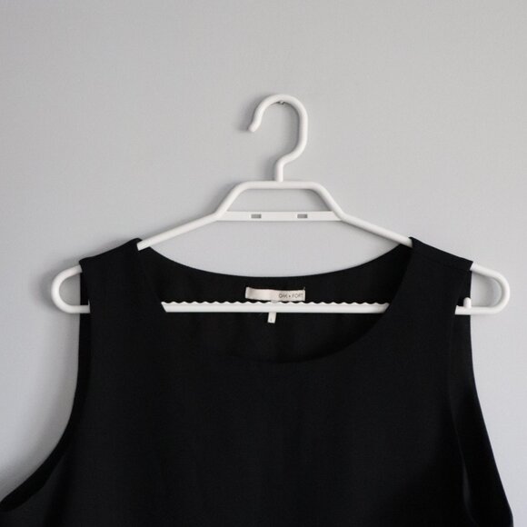 Oak + Fort Women's Black Sz L Relaxed Sleeveless Lined Crewneck Midi Dress - Picture 3 of 12